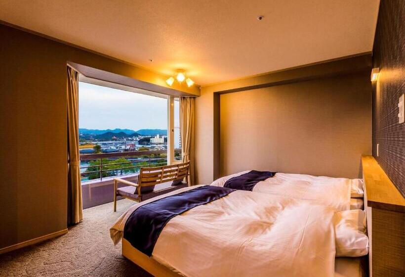 Номер Superior с Видом, Ooedo Onsen Monogatari Premium Shirahama Gyoen
