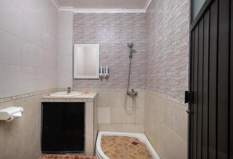 חדר סטנדרט נוף לבריכה, Lumbung Sari Legian