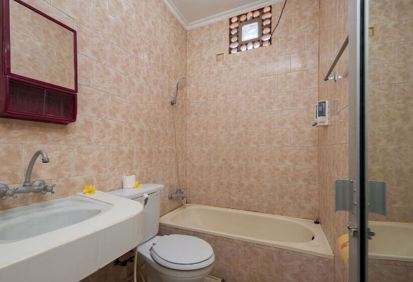 חדר סטנדרט, Lumbung Sari Legian