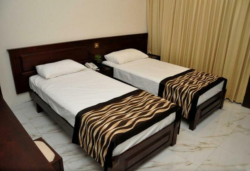 Standardzimmer, Cafe Aroma Inn