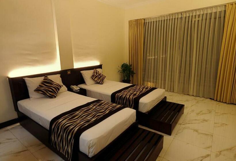 Standardzimmer, Cafe Aroma Inn