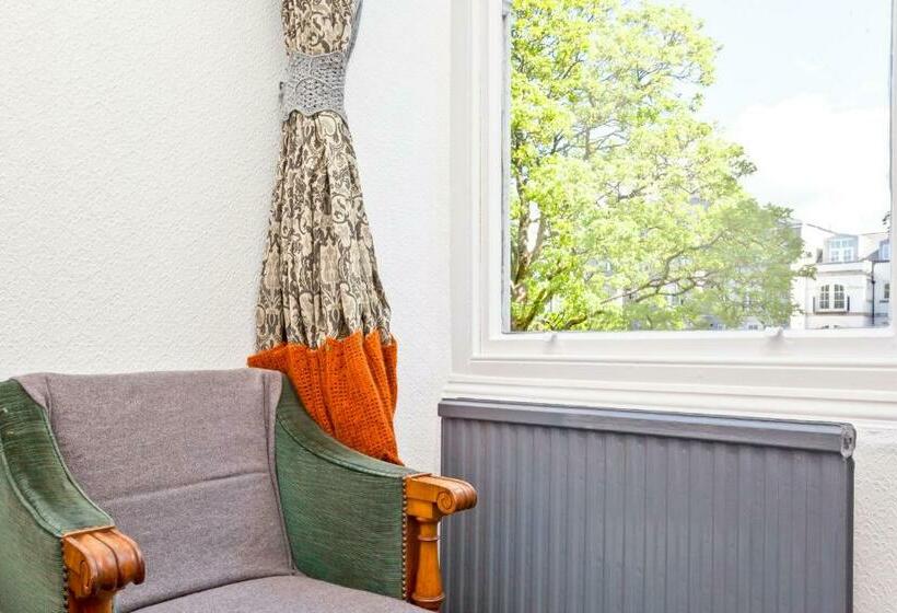 スタンダードルーム, Lyndhurst Guest House