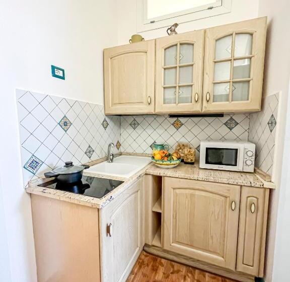 带1个卧室的带阳台的公寓, Amalfi Andrea's House