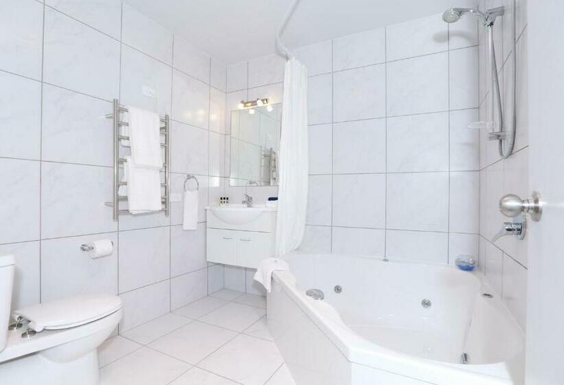 자쿠지 스위트, Bks Premier Motel Hamilton