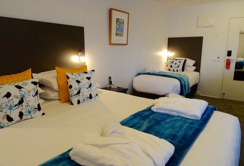 디럭스 스위트, Bks Premier Motel Hamilton