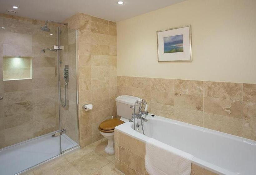 סוויטה דלוקס, The Stables At Boreham House