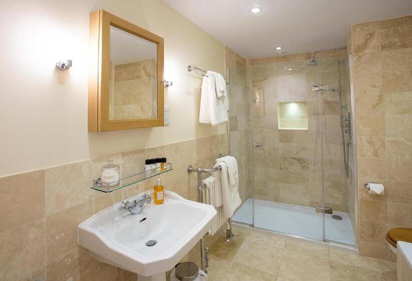 סוויטה דלוקס, The Stables At Boreham House