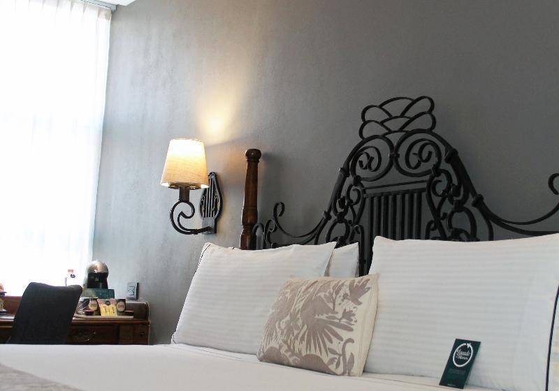 اتاق لوکس, Cowra Crest Motel