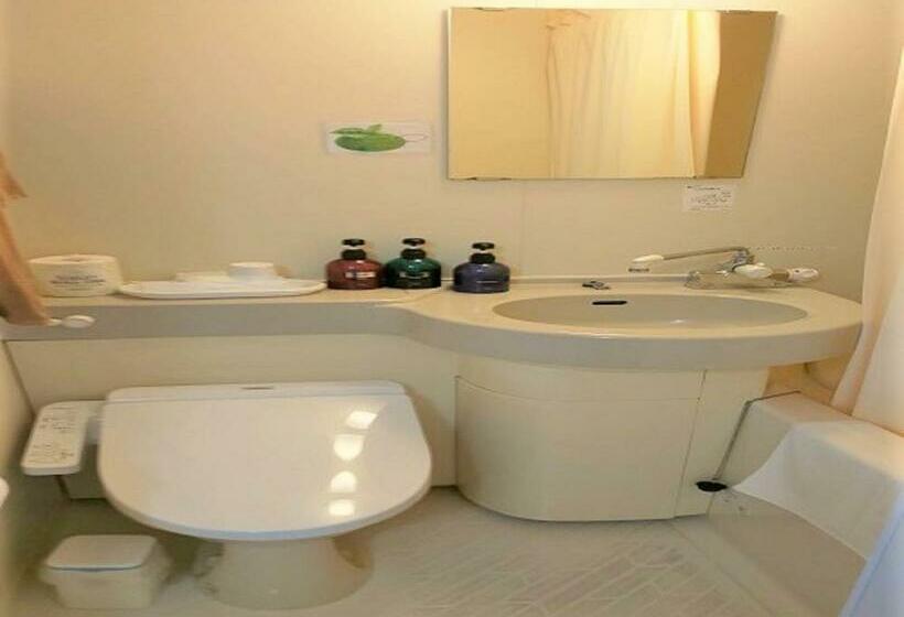 חדר סטנדרט יחיד, Amami Port Tower