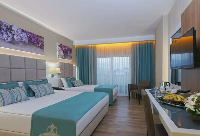 バルコニー付きスタンダードルーム, Asia Beach Resort & Spa