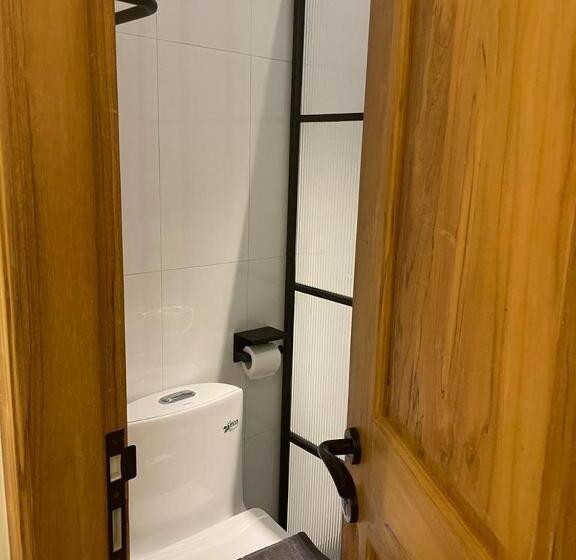 标准间, Besar Purwokerto