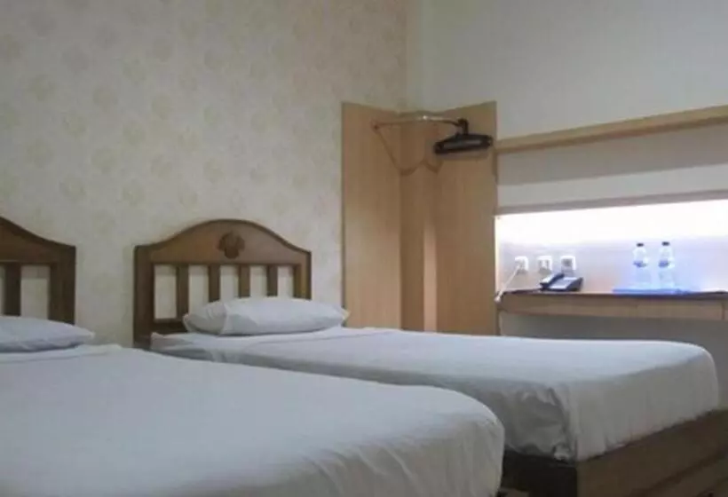 Superior-Zimmer, Besar Purwokerto