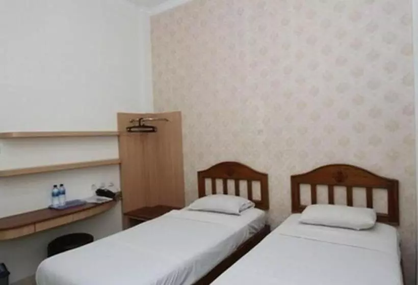 Superior-Zimmer, Besar Purwokerto