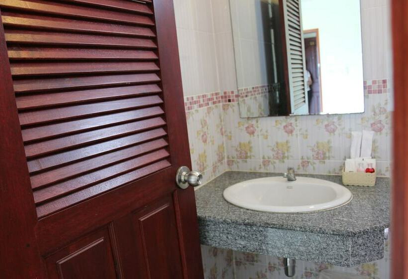 غرفة كلاسيكية سرير مزدوج, Fulla Place