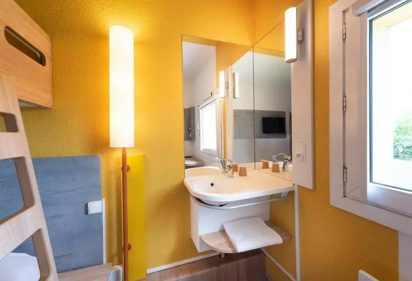 スタンダードトリプルルーム, B&b Hotel Nîmes Caissargues