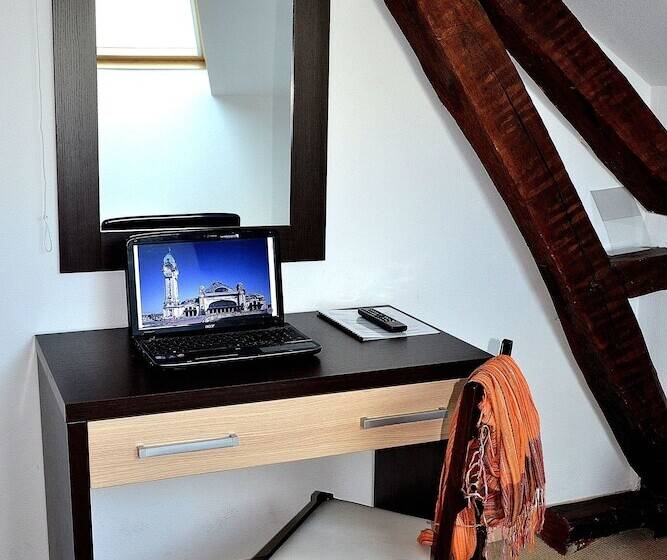 スタンダードルーム, Les Benedictins