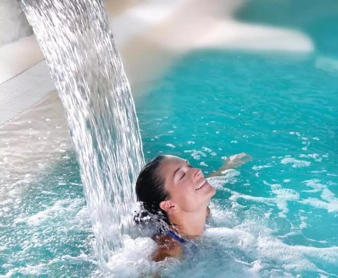 Huoneisto 1 Makuuhuone, Lotus Therm Spa&luxury Resort