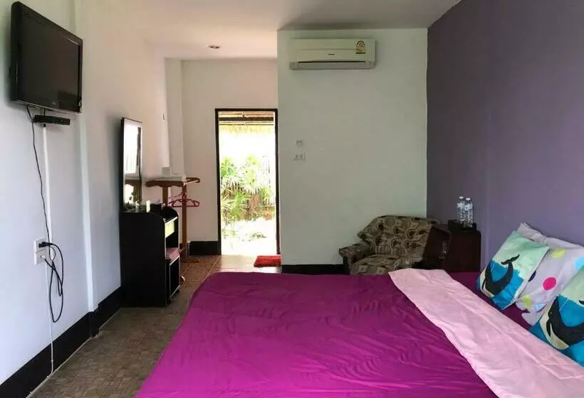 اتاق استاندارد با چشمانداز کوهستان, Pai Yard Guest House