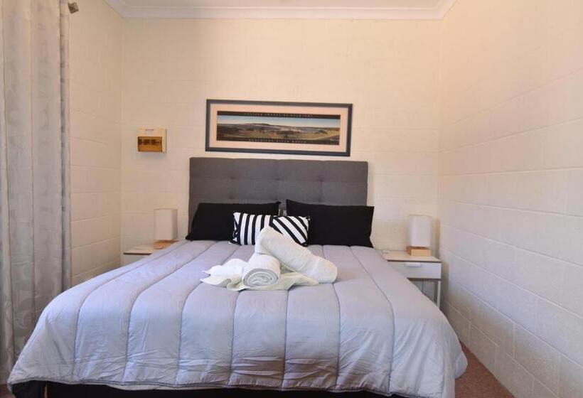 דירת שני חדרים, Pelican S Nest