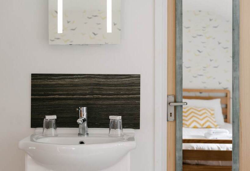 غرفة قياسية حمام مشترك, Portreath Arms