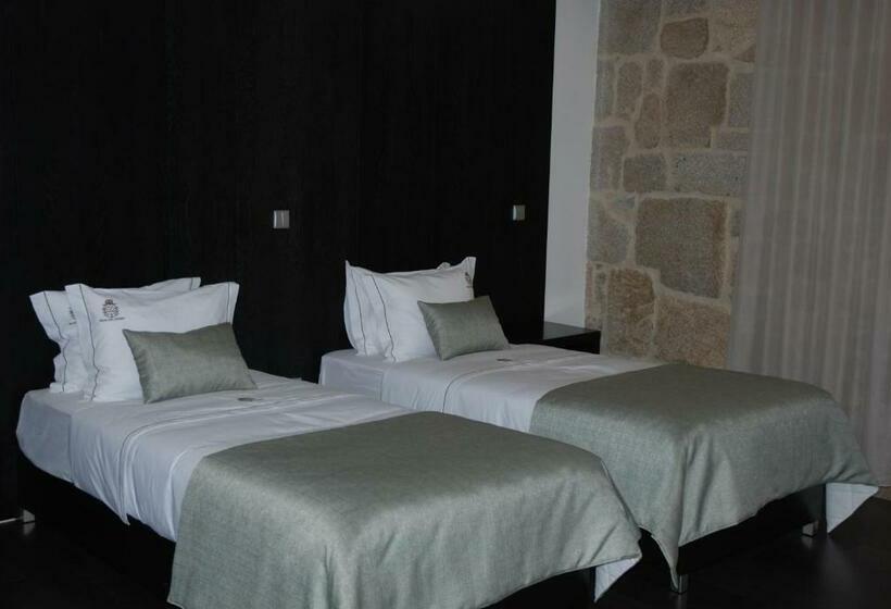 غرفة قياسية, Solar Dos Caceres