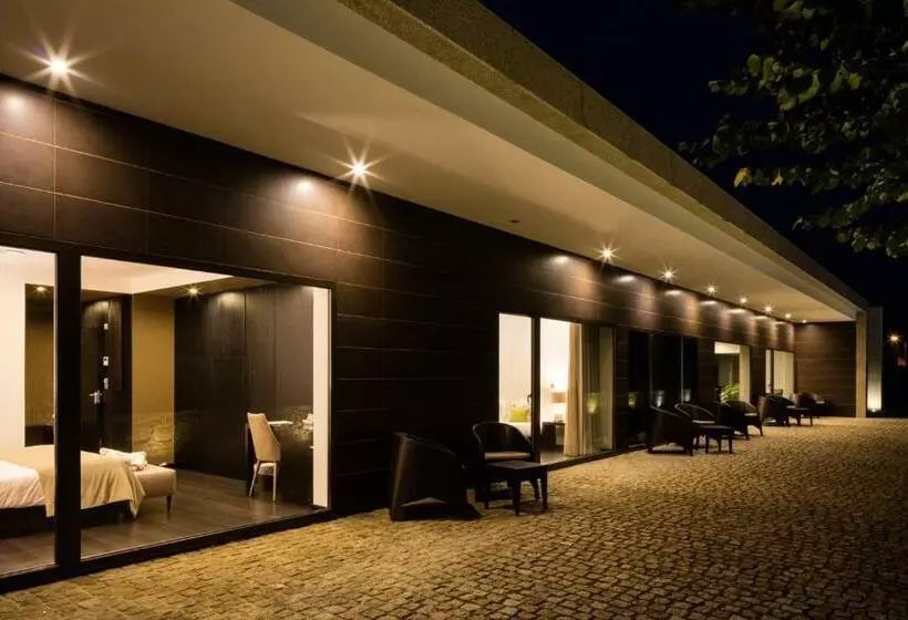 スーペリアールーム, Solar Dos Caceres