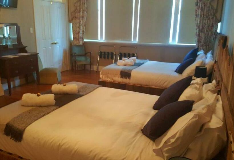 غرفة قياسية, The Bears Went Over The Mountain