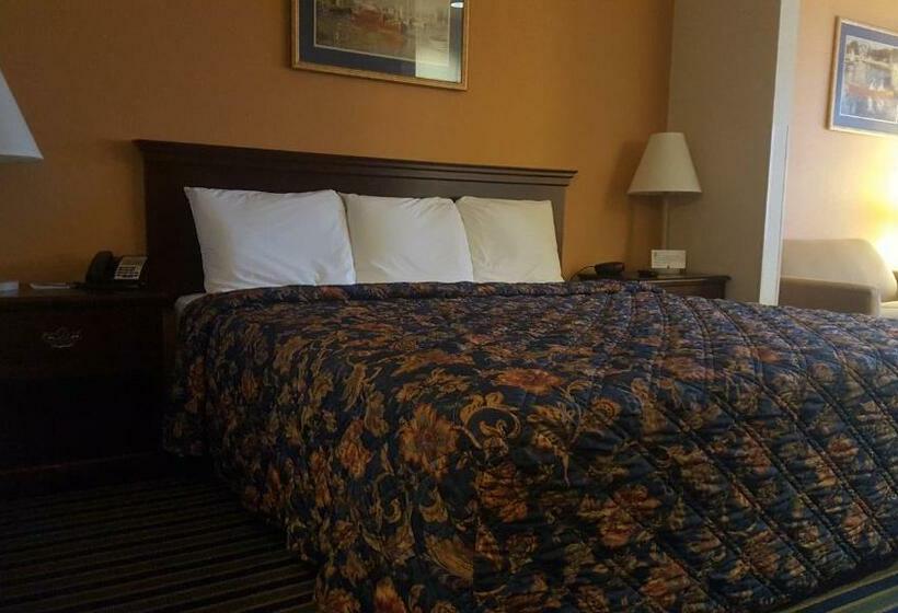 جناح سرير كينج, The Rutledge Inn