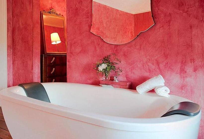 Люкс, L Isola Di Rosa   Relais & Hotel Di Charme