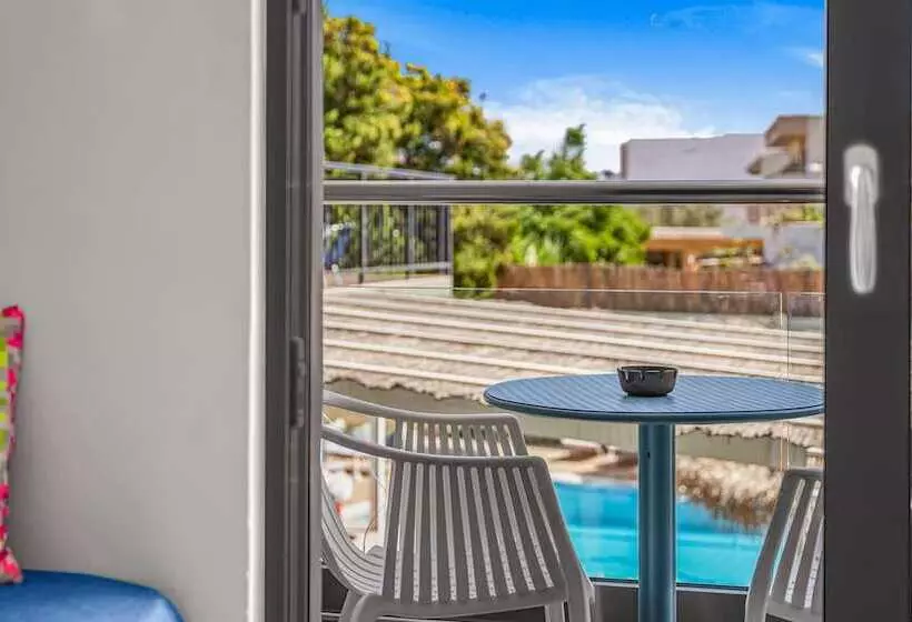 1 Bedroom Apartment, Natali Apartments