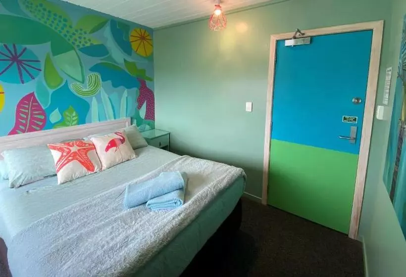 اتاق استاندارد با سرویس بهداشتی مشترک, Hello! Accommodation