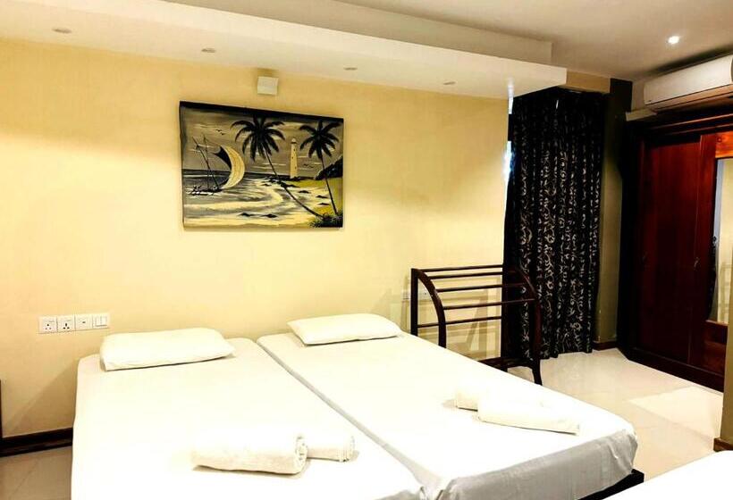 스탠다드 트리플 룸, Rivorich Residence Kandy