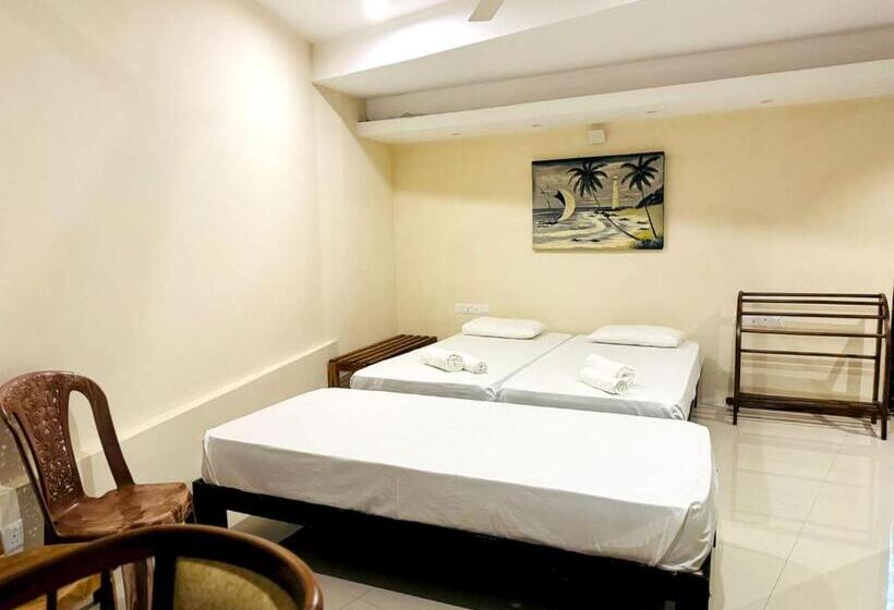 스탠다드 트리플 룸, Rivorich Residence Kandy