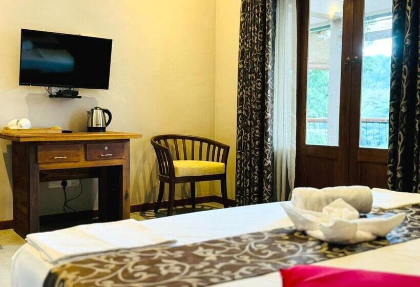 디럭스 룸, Rivorich Residence Kandy