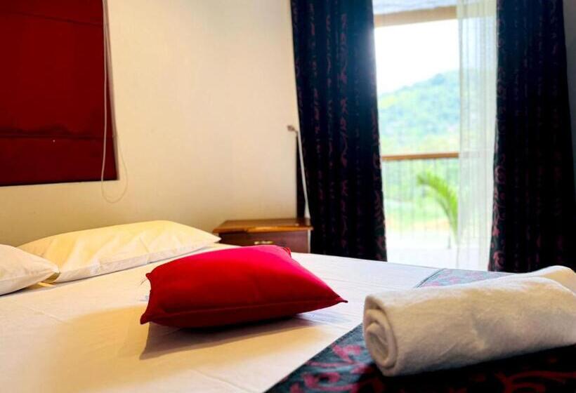 디럭스 패밀리 룸, Rivorich Residence Kandy