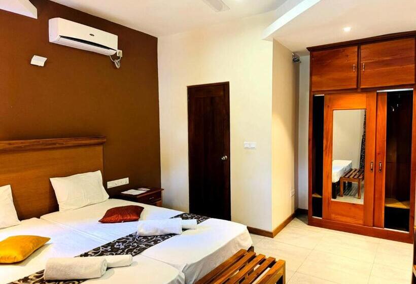 스탠다드 룸, Rivorich Residence Kandy