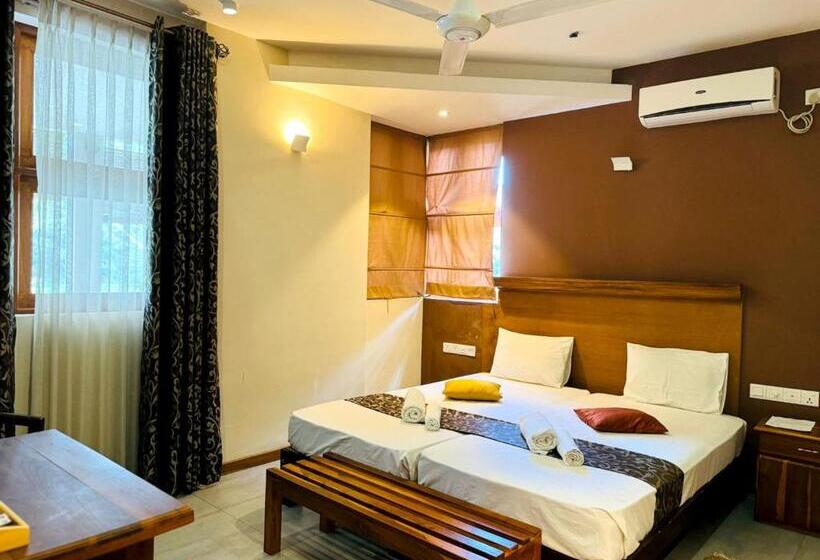 스탠다드 룸, Rivorich Residence Kandy