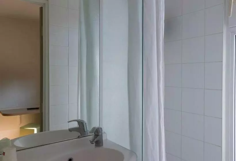 身障者適用スタンダードルーム, B&B Hotel Troyes Centre