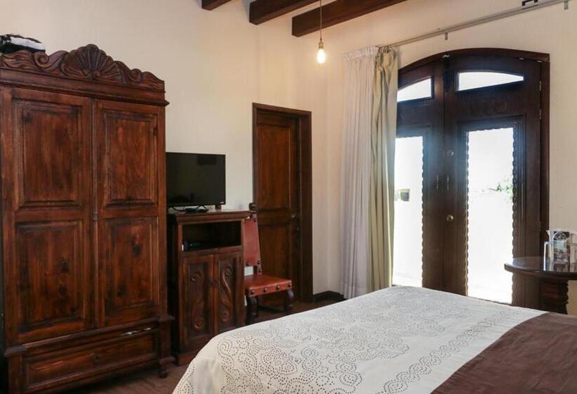 ジュニアスイート, Boutique Xelhua