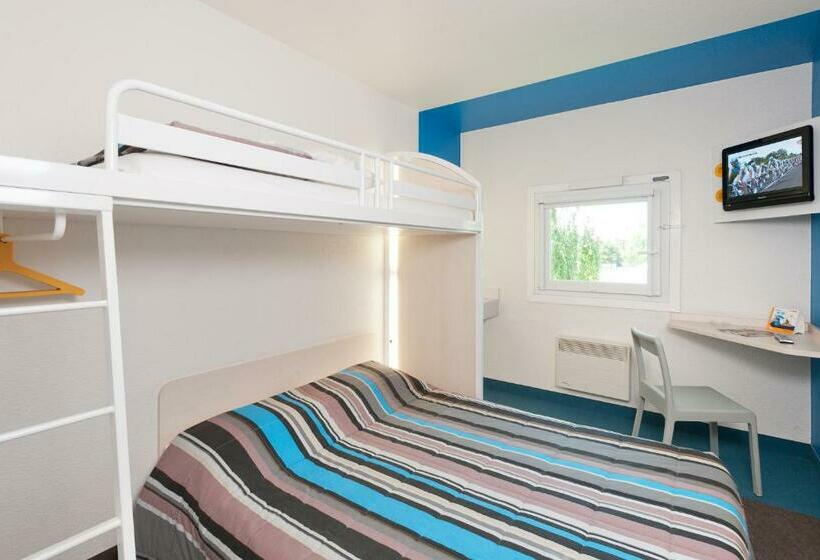 Pokój Trzyosobowy Standard Wspólna Łazienka, Enzo Hotels 1er Prix