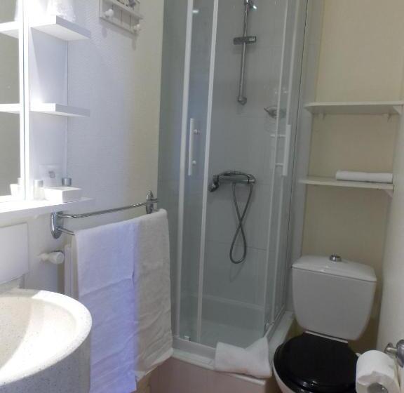 Номер Стандарт, San Pedro