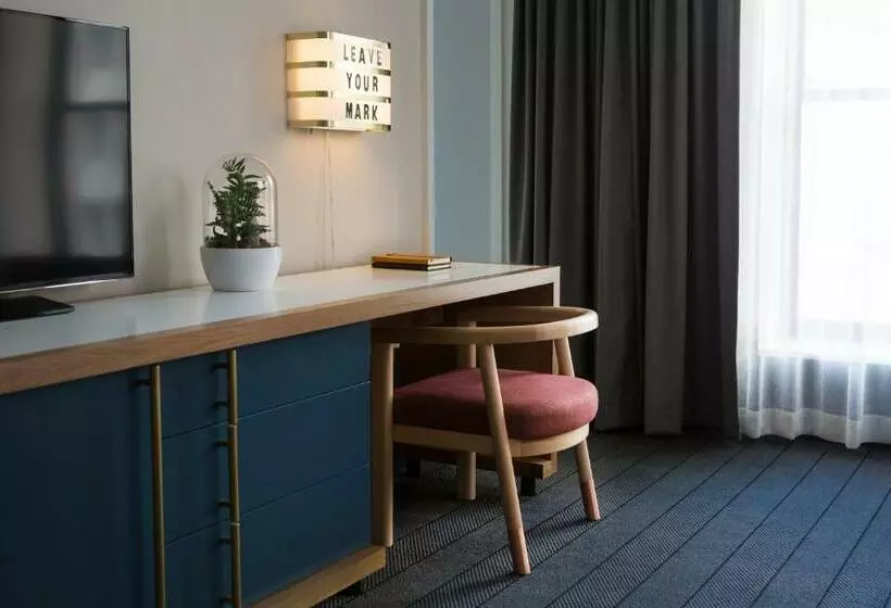 身障者適用スタンダードルーム, Kimpton Schofield Hotel, An Ihg