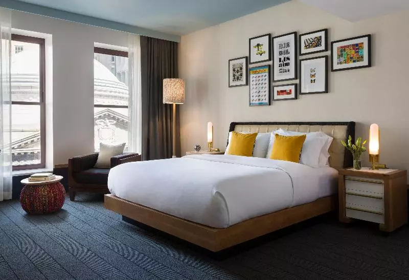 キングサイズベッドのスタンダードルーム, Kimpton Schofield Hotel, An Ihg