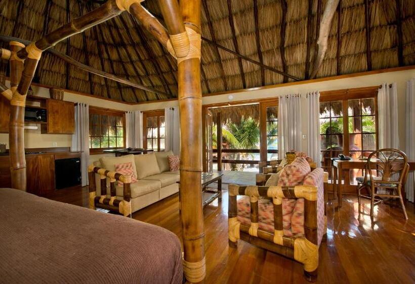 סוויטת פרמיום, Ramon's Village Resort