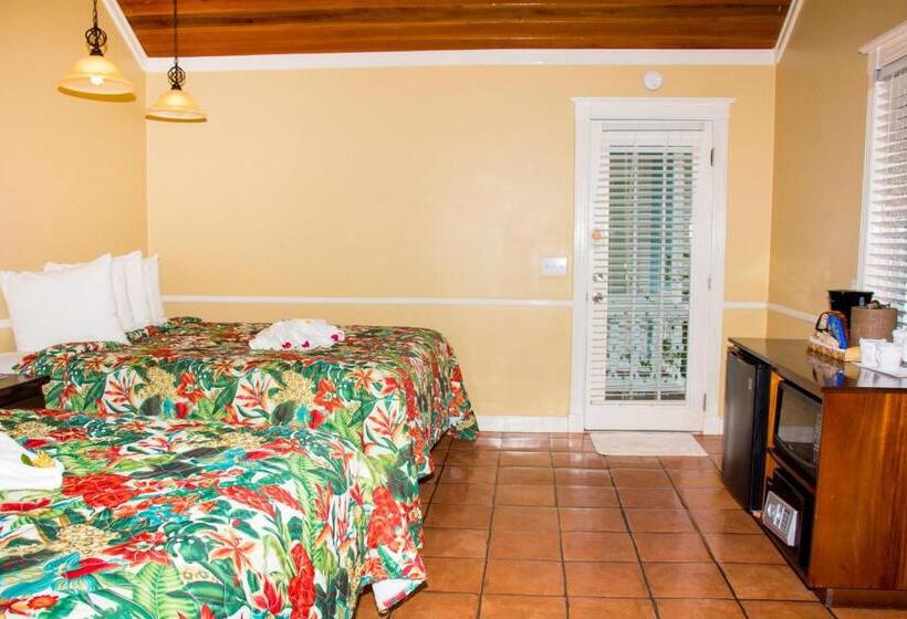 חדר סטנדרט נוף לבריכה, Ramon's Village Resort