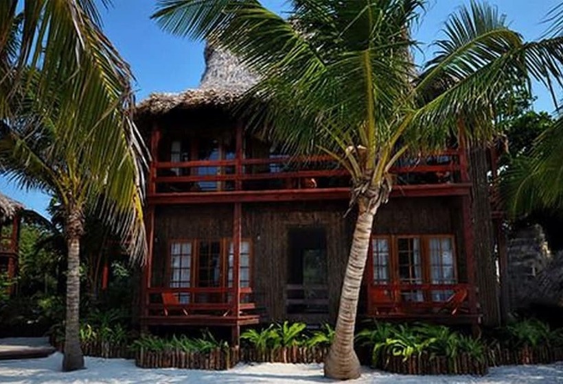 חדר סטנדרט עם מיטת קינג, Ramon's Village Resort