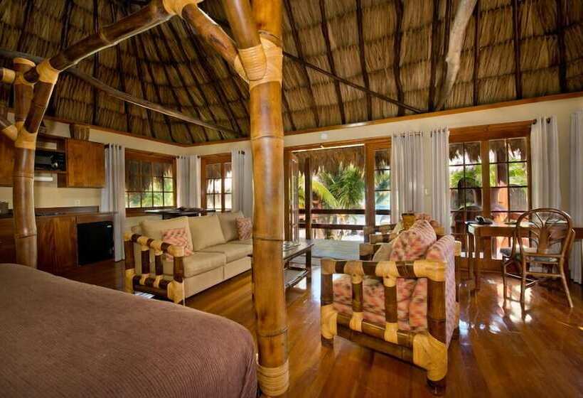 סוויטת פרמיום, Ramon's Village Resort