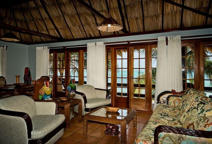 סוויטה נשיאותית, Ramon's Village Resort