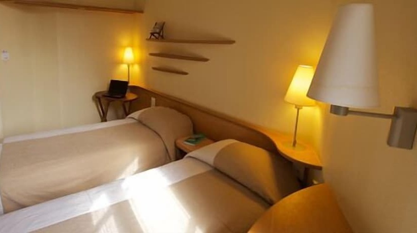 Номер Стандарт, San Pedro