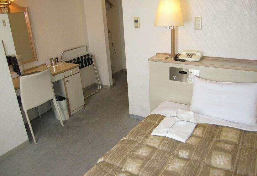 غرفة قياسية فردية, Sanderson